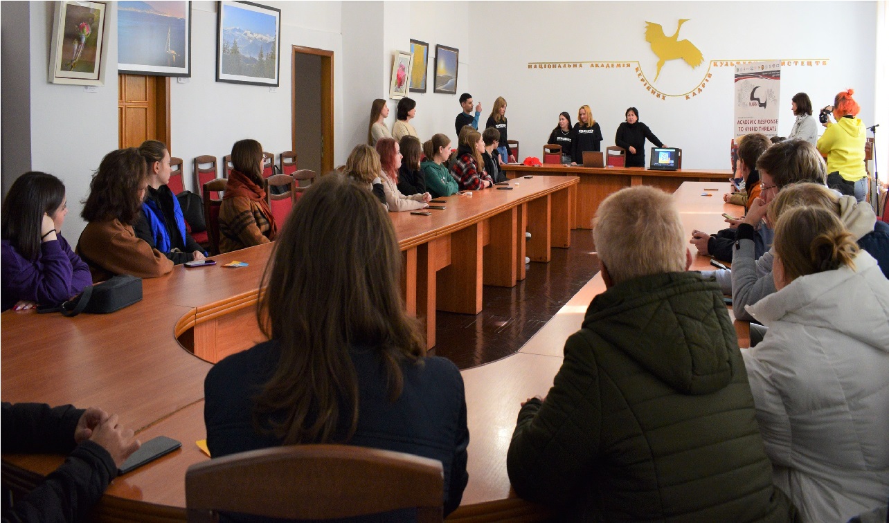 СПІВПРАЦЯ ТА КУЛЬТУРНИЙ ОБМІН: НАКККІМ У СВЯТКОВОМУ НАСТРОЇ #ERASMUSDAYS_2023